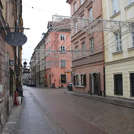 Happy Old Town Apartment